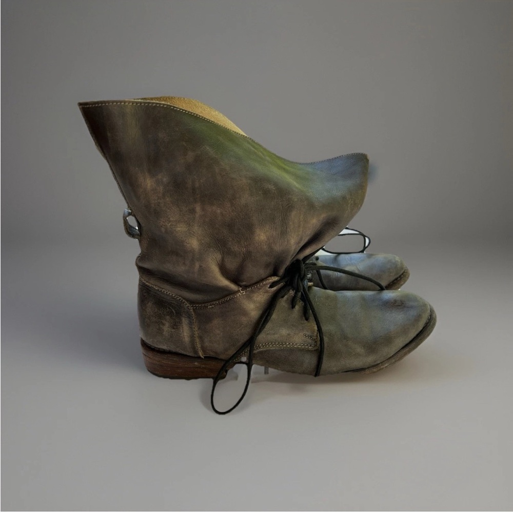 Bed Stu Women Slouchy Gray Leather Boots Size 8.5